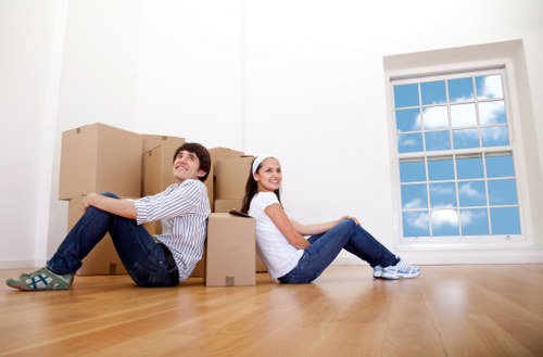 Complaint investigation steps for a storage service